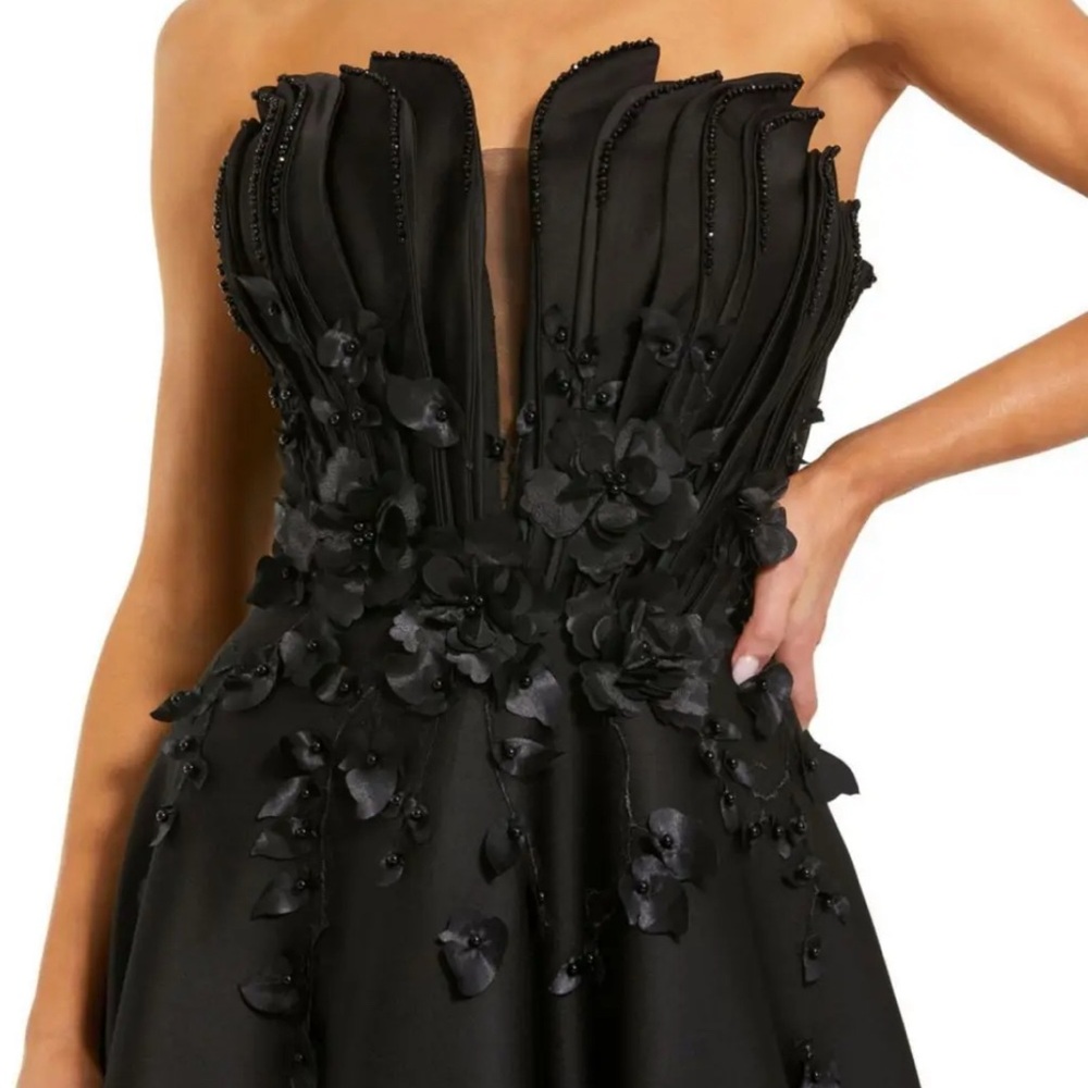 Mac Duggal Strapless Black Gown - Picture 2 of 3